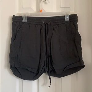 Grey shorts